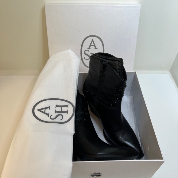 ASH “Boy Bis Bootie” - Picture 9 of 11